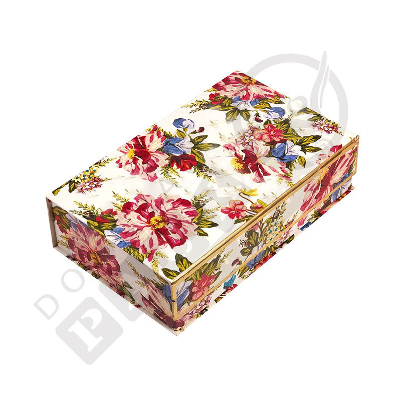 red-flower-print-hinged-box-with-magnetic-closure_